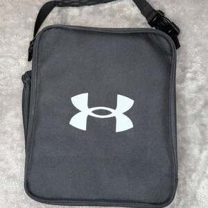 Under Armour Scrimmage 3 Insulated Hard Liner Lunch Box Black